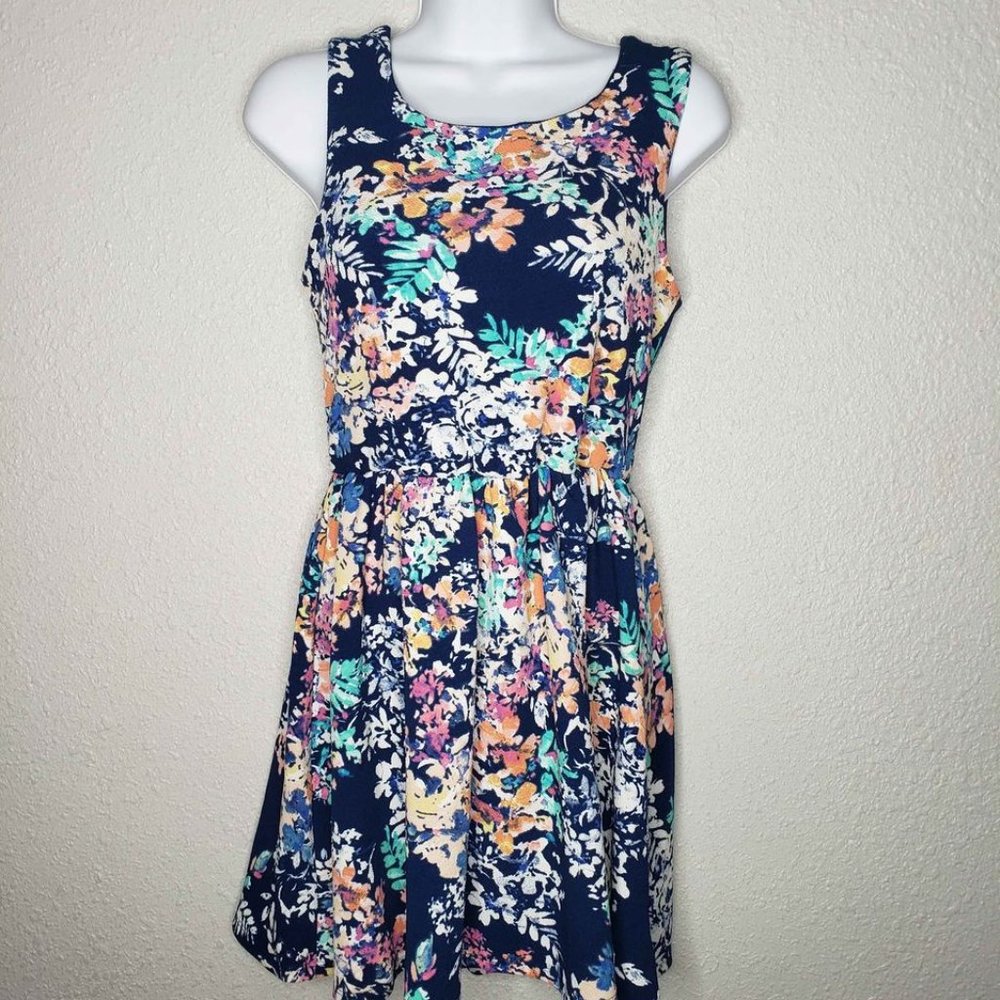 AUW Dress Blue Floral Junios Medium